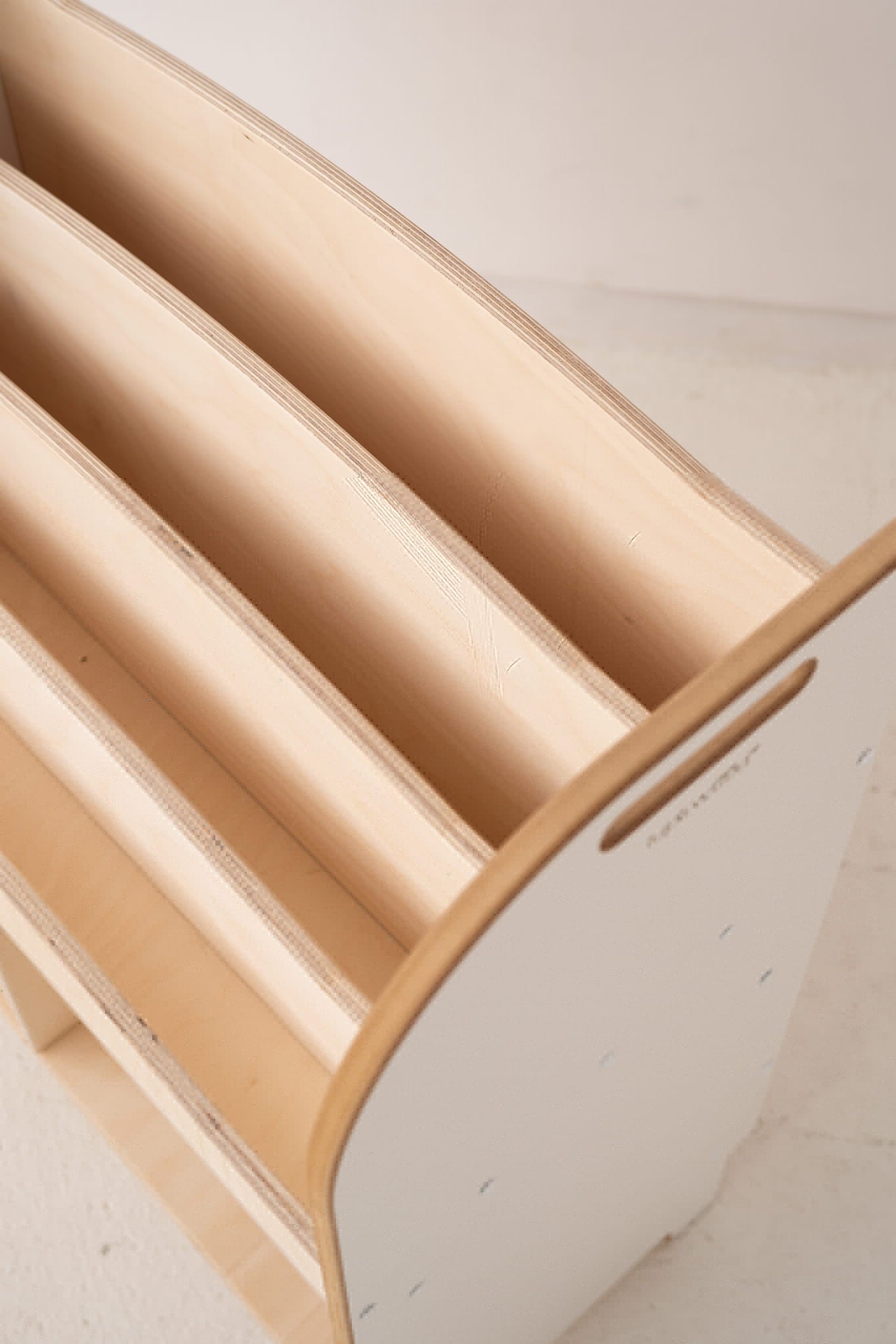 Smart Montessori Bookcase