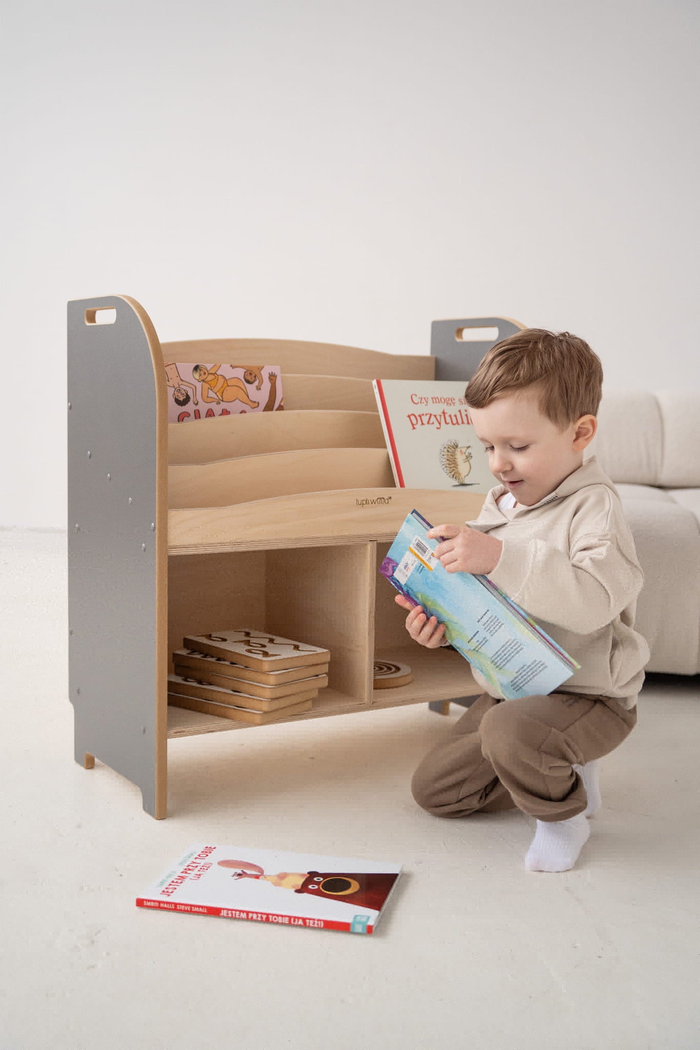 Smart Montessori Bookcase
