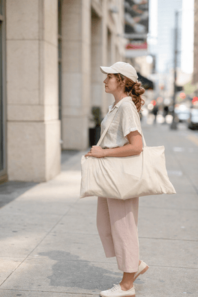 Tipi enfant avec tapis et guirlandes - Nouvelle version