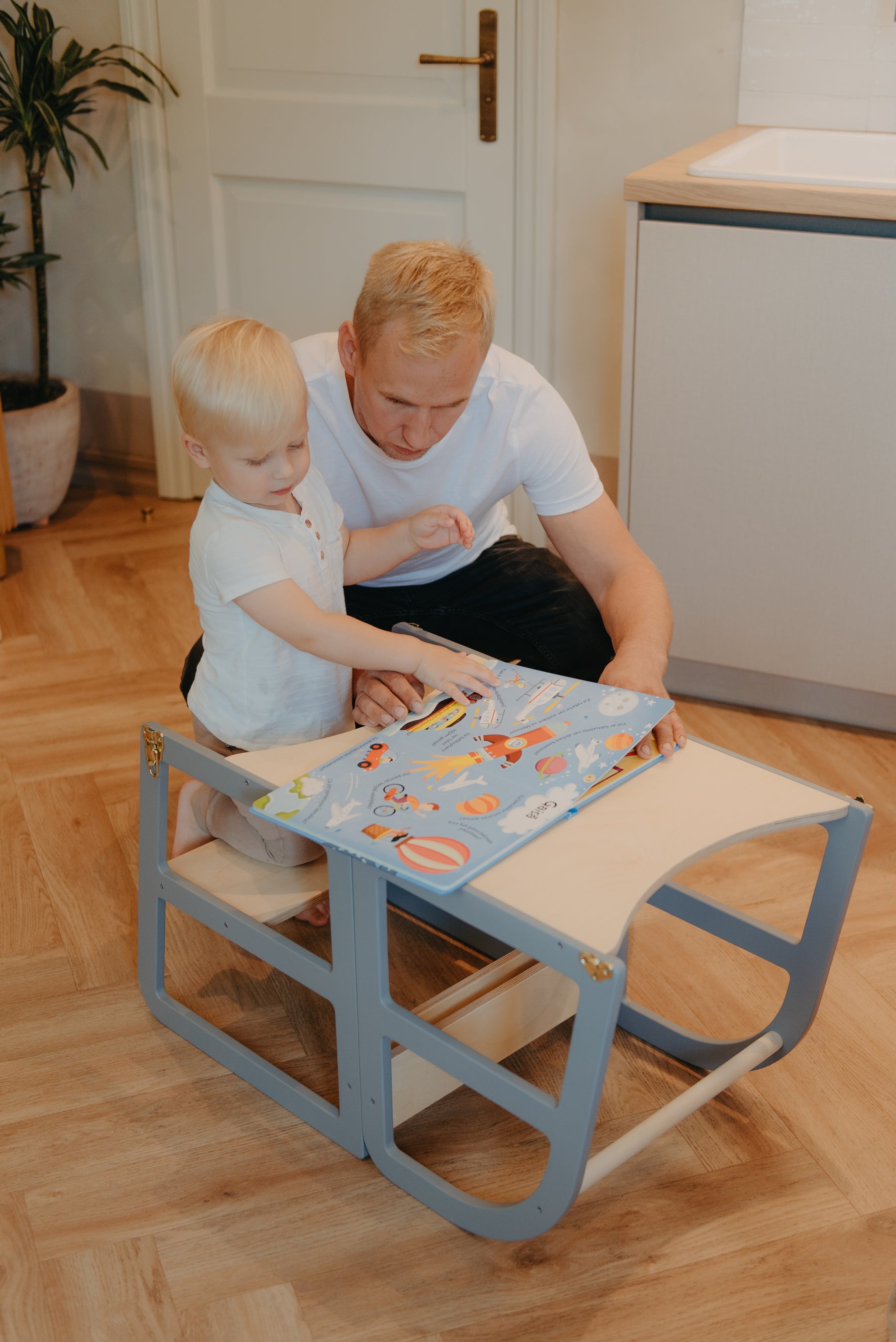 Tour d'observation Montessori 2-en-1