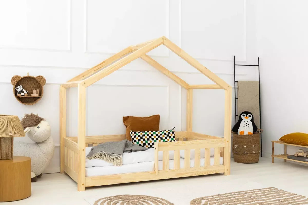 Lit cabane enfant en bois RMP Mila